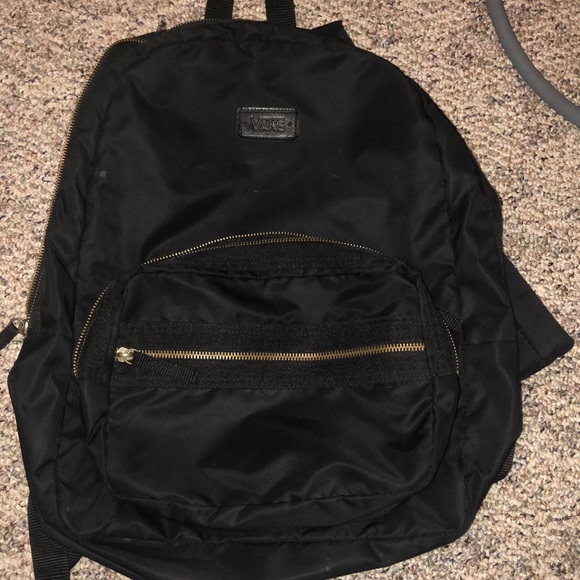 vans backpack 10/10 condition MUST BUY - Picture 1 of 4